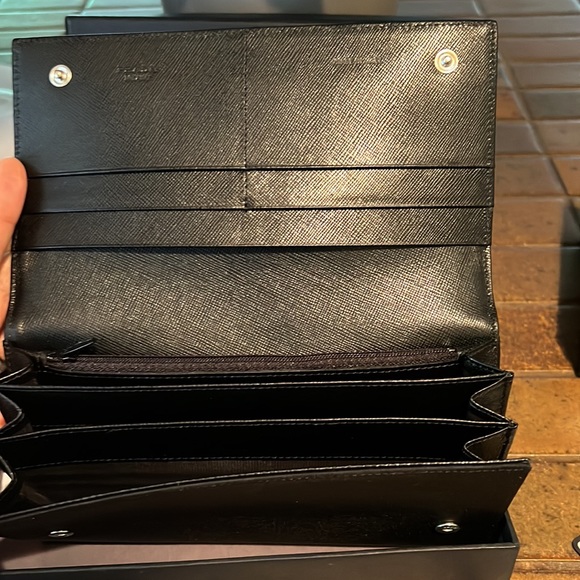 SOLD 🥰 Black Prada Tessuto Nero - Picture 2 of 5